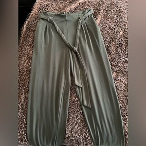 E&M: Army Green Flowy/Stretchy dress pants